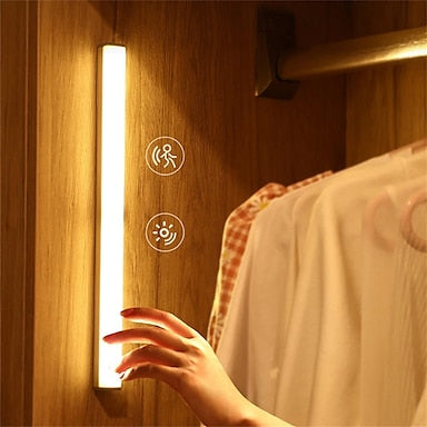 Barra LED con sensor de movimiento